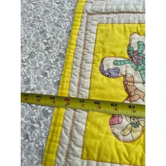 Teddy Bear Quilted Embroidered Baby Blanket Yellow 33"x39" - Picture 4 of 9